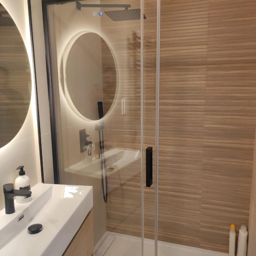 מדריד Av. Asturias Apartamento מראה חיצוני תמונה