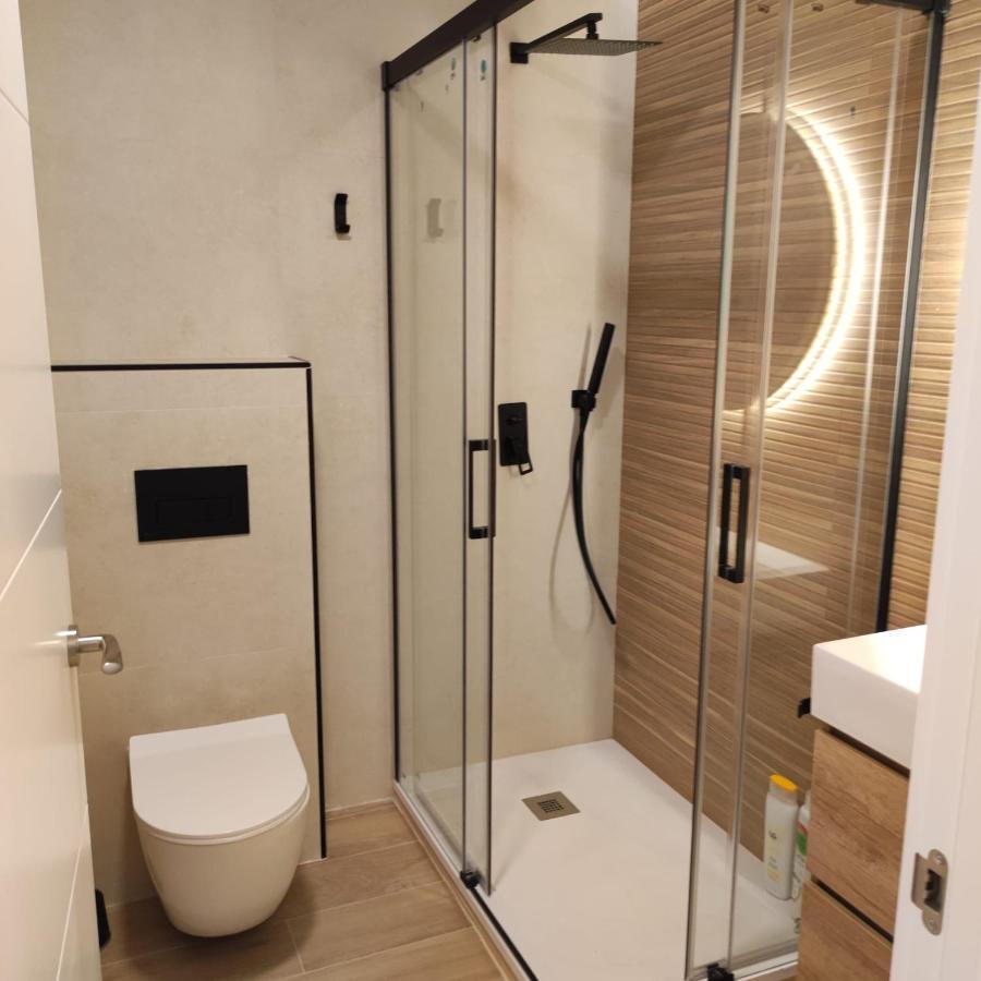 מדריד Av. Asturias Apartamento מראה חיצוני תמונה
