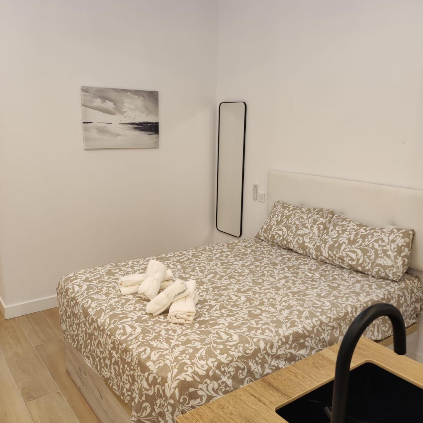מדריד Av. Asturias Apartamento מראה חיצוני תמונה