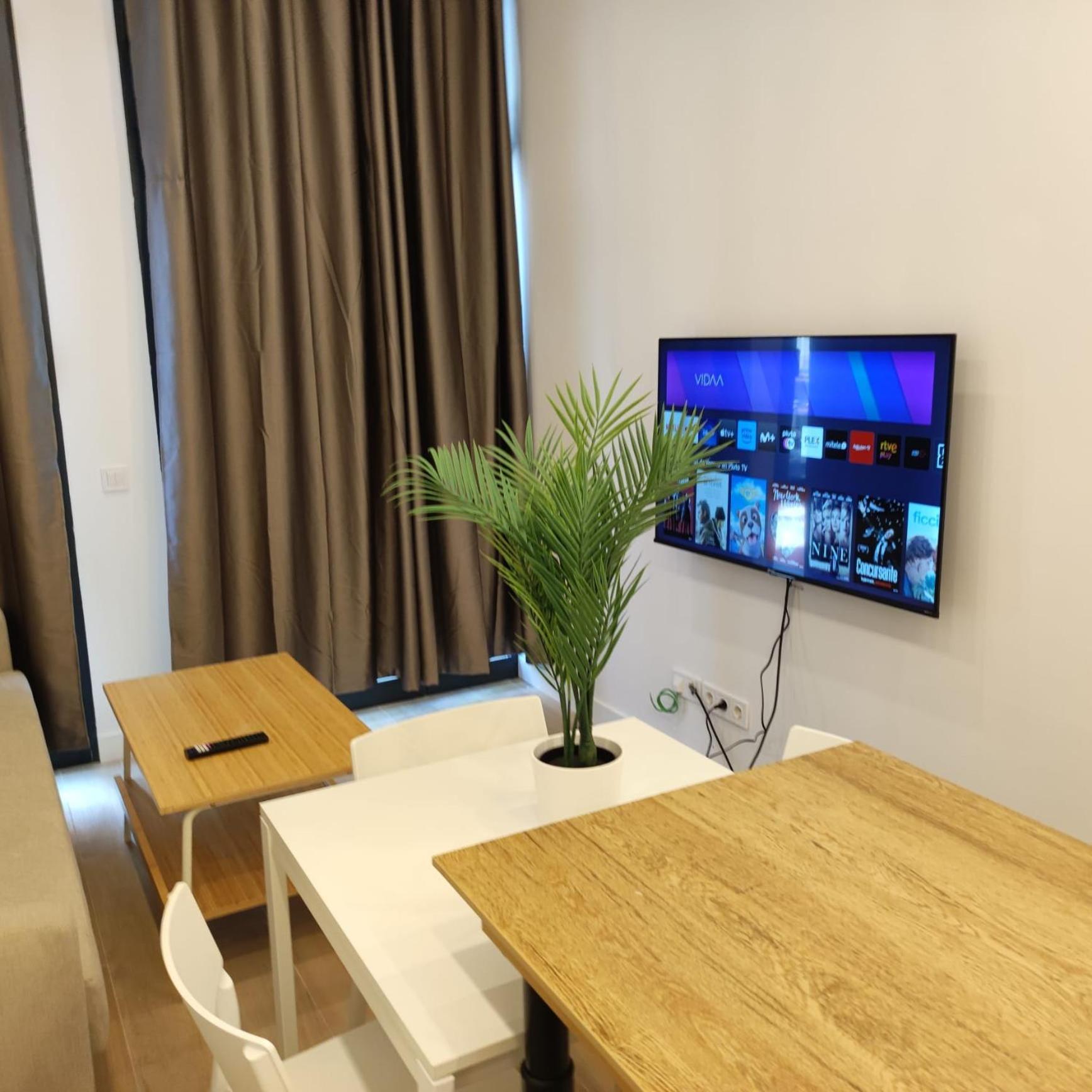 מדריד Av. Asturias Apartamento מראה חיצוני תמונה